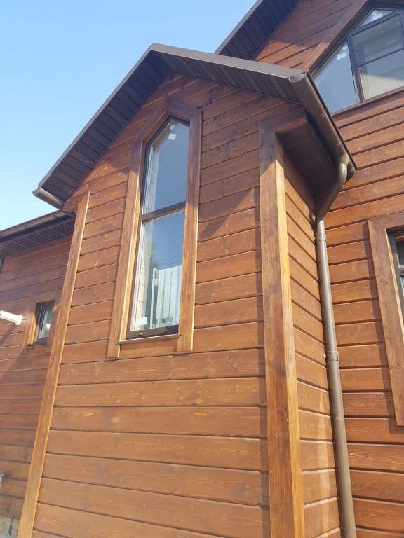 Установка окон в деревянный дом московской области из профиля Софтлайн