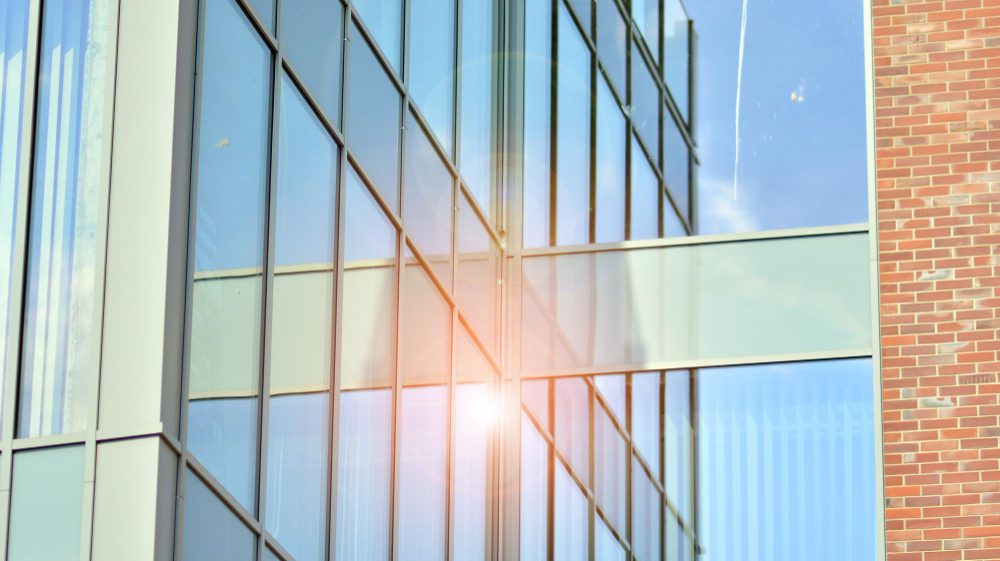 Что такое солнцезащитный стеклопакет? Плюсы и минусы, для чего нужен