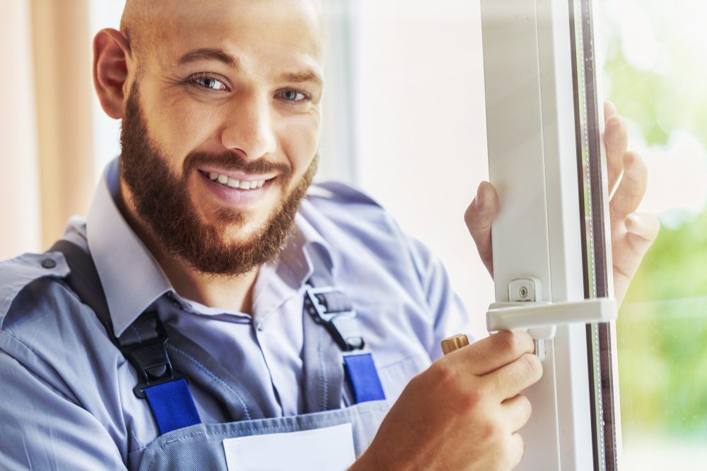 Монтаж пластиковых окон по ГОСТу: как проверить работу мастеров